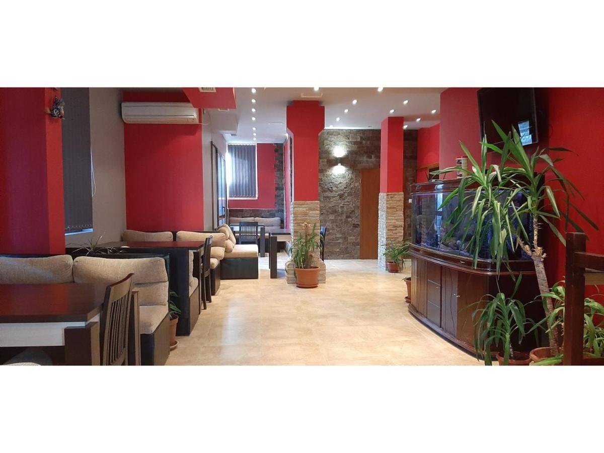 Family Hotel Favourite Obzor Ngoại thất bức ảnh